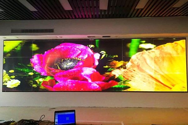 選擇無縫拼接屏該從哪些方面考慮？