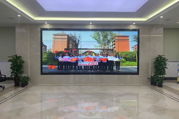 無(wú)縫拼接屏廠家有哪些？如何選擇？