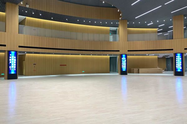 石家莊市圖書(shū)館新館-觸摸拼接屏