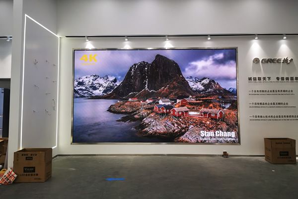 直播大屏有哪些，直播用的大屏幕哪種好？